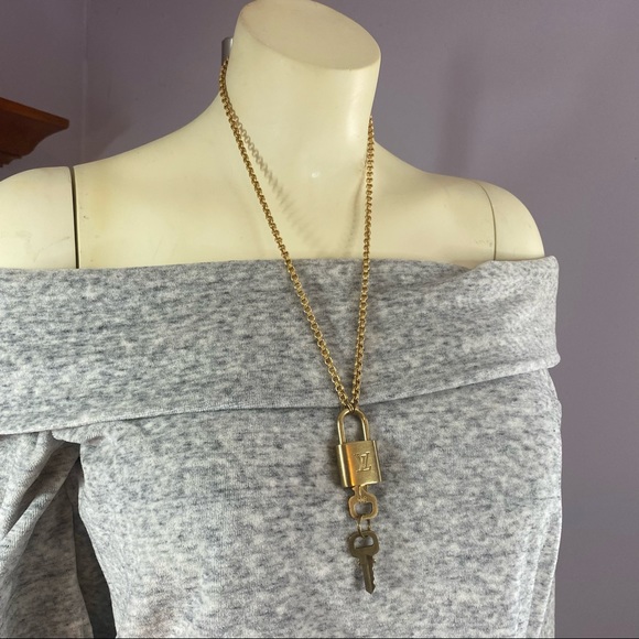 Louis Vuitton Lock & Key Necklace - Picture 9 of 12